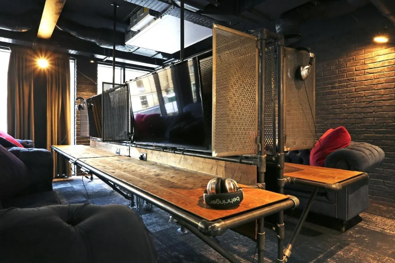 Aparthotel Joivy At Vita Fountainbridge - Adults Only - Breakfast Buffet Edinburgh